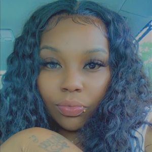 Meet your Posher, Sidney